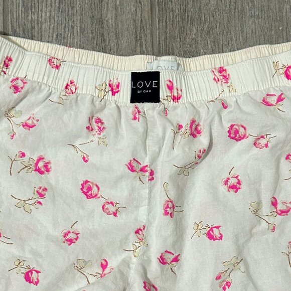 GAP Other - Women's Gap LOVE White Pajama Sleep Shorts w/Roses - MEDIUM